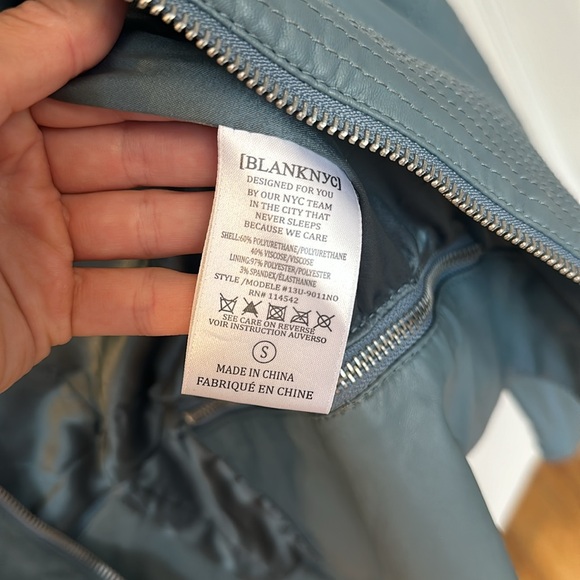 Asymmetrical jacket. Steel gray, almost blue. small. - Picture 4 of 5